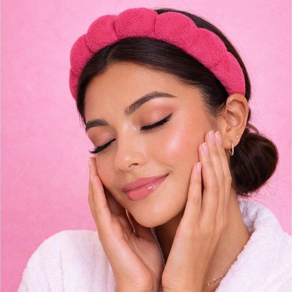 Cintillo Plush para Skincare – Suave, Ajustable y Ultra Cute